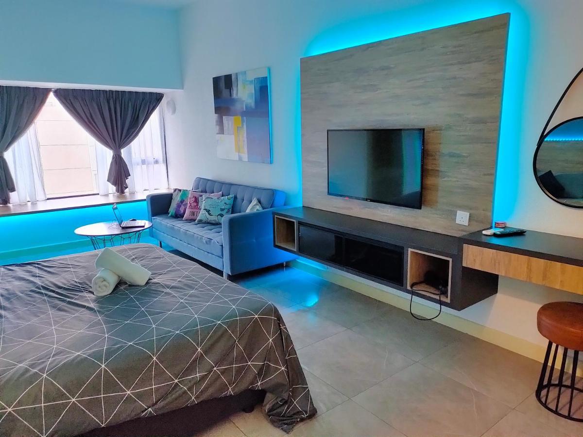 Melaka Town - Imperio Residence Studio With Bathtub ภายนอก รูปภาพ